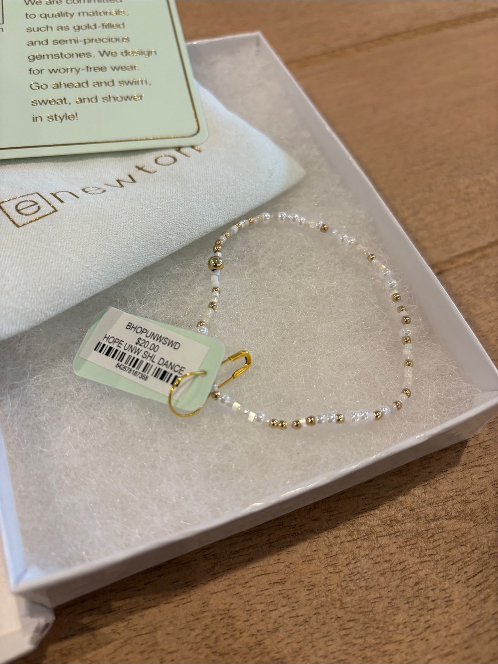 enewton Hope Unwritten Bracelet- Shell we Dance Stretch Bracelet NWT Gift NEW - Picture 3 of 3
